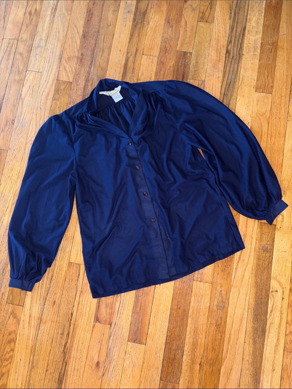 Andrew St John Size M Button-Up Shirt